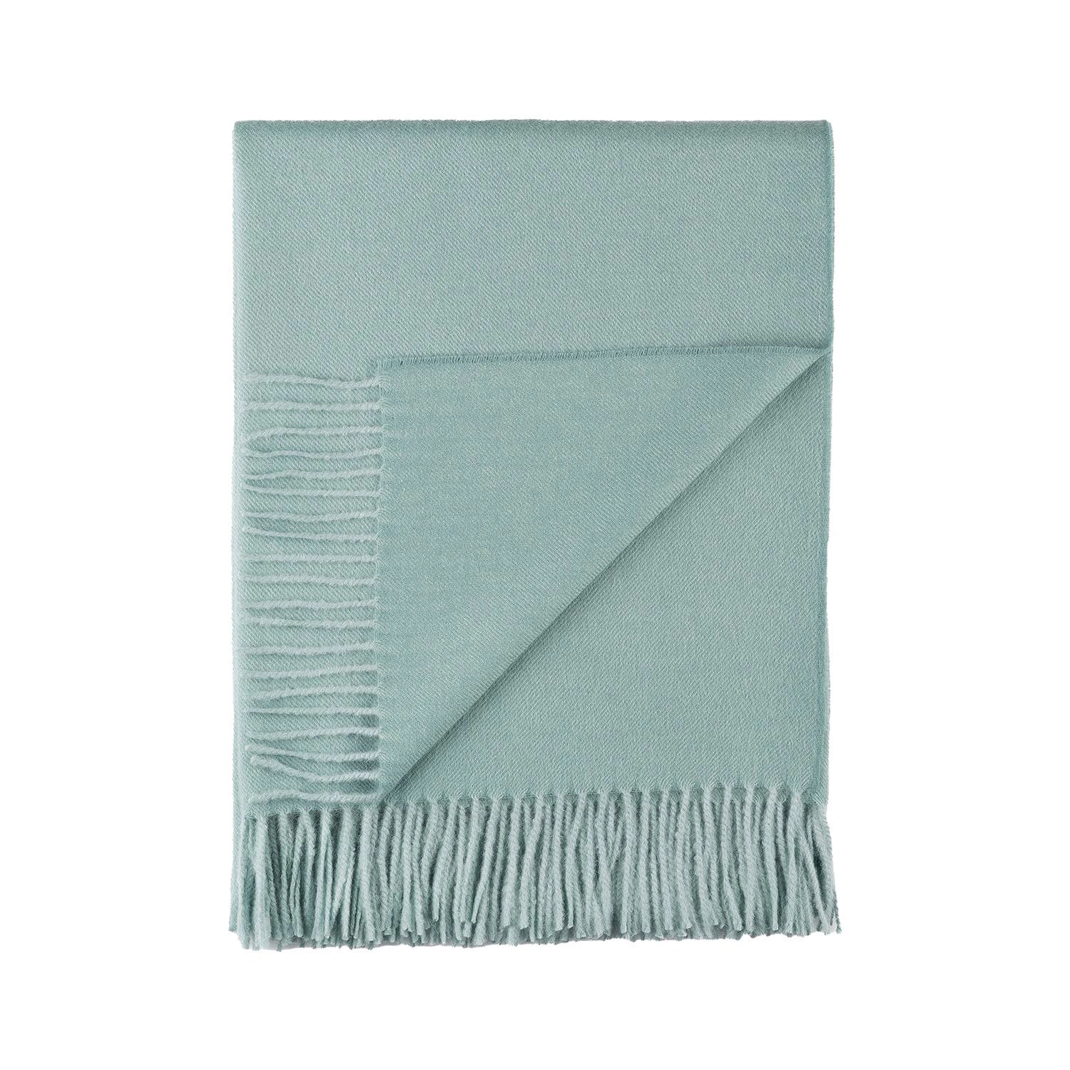Luxurious Sea Glass Alpaca Throw – Wrap Your Little One in Comfort & Style!